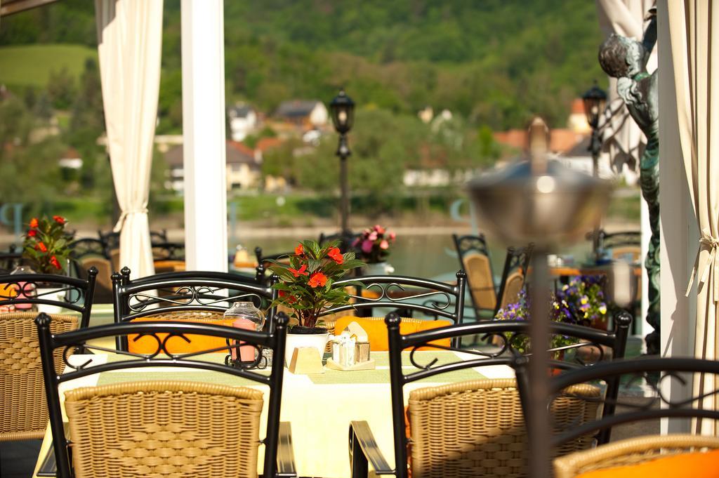 Romantikhotel Residenz Wachau Aggsbach Exteriör bild